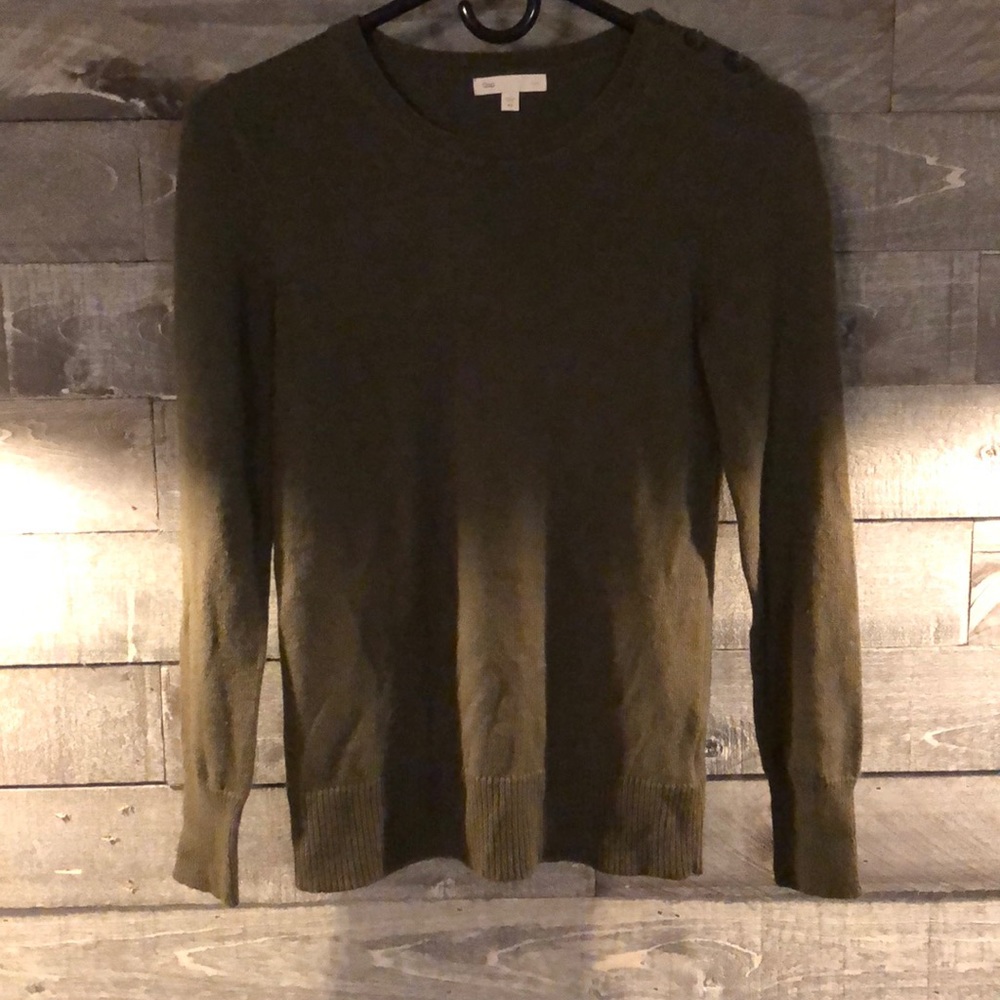 Gap Sweater